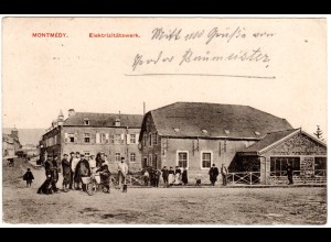 Frankreich, Montmédy, Elektrizitätswerk m. Personen, 1915 m. FP gebr. sw-AK